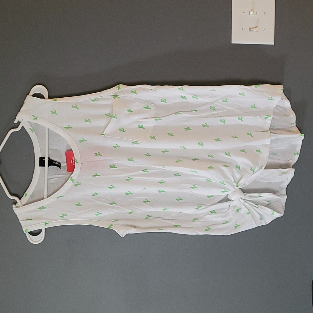 New! Cactus tank with tie detail